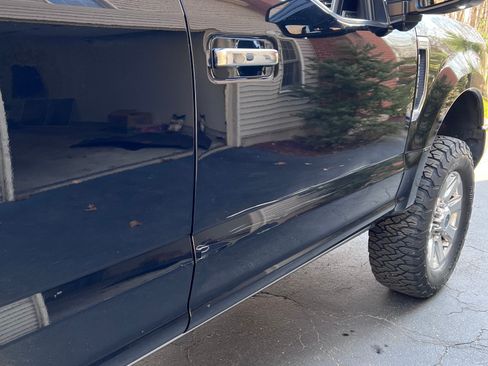 Used 2017 Ford F250 Platinum w/ Platinum Ultimate Package image 21