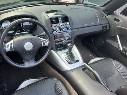 Used 2007 Saturn Sky Red Line RWD image 26