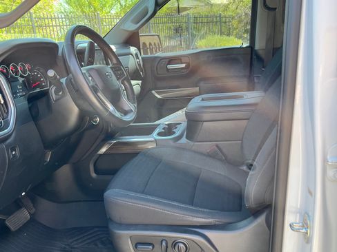Used 2022 Chevrolet Silverado 1500 LT Trail Boss w/ Safety Package AWD/4WD image 20
