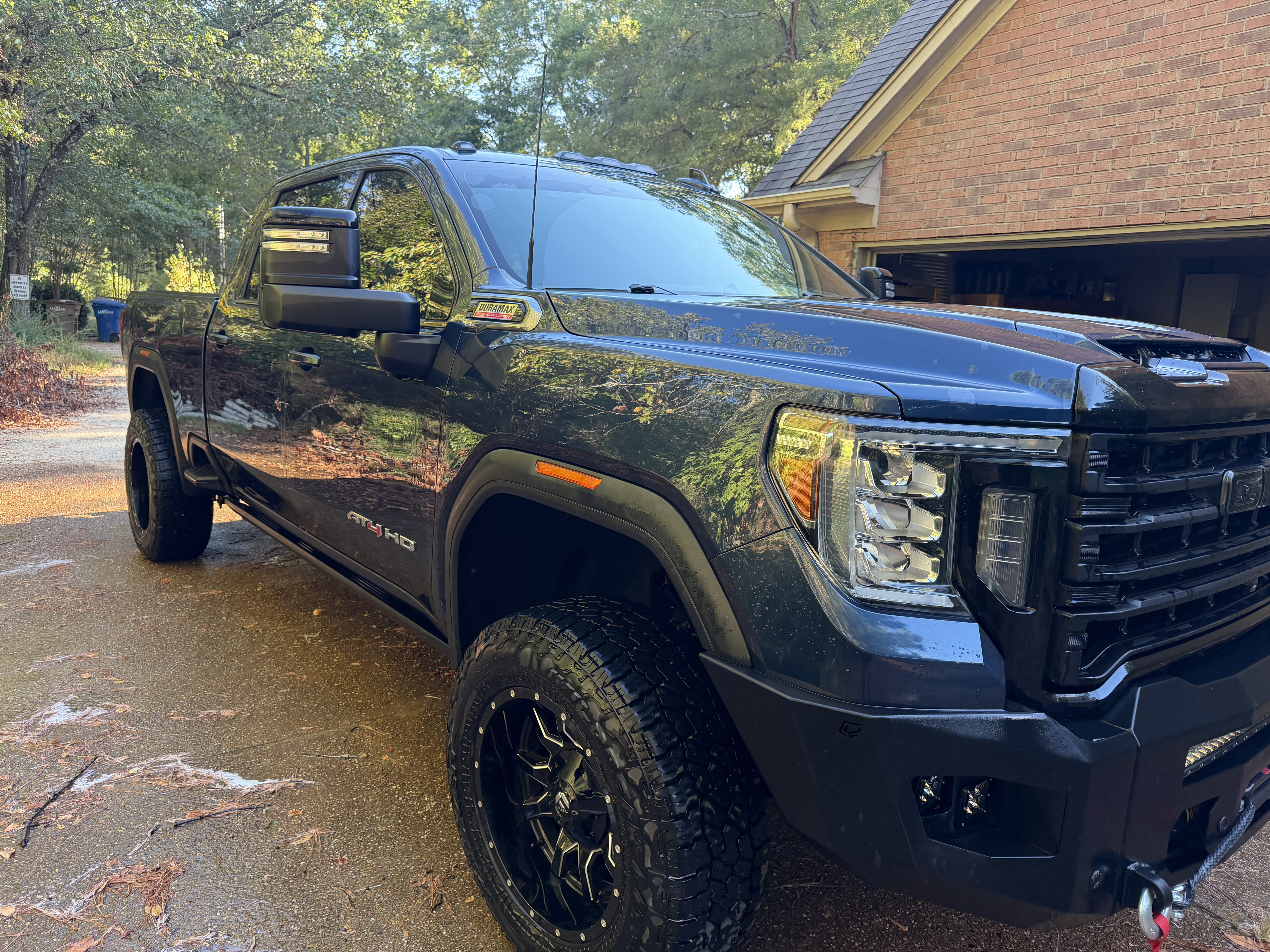 Used 2021 GMC Sierra 3500 AT4 w/ AT4 Premium Plus Package AWD/4WD image 1