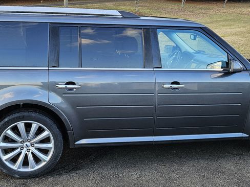 Used 2018 Ford Flex Limited w/ Equipment Group 303A image 2