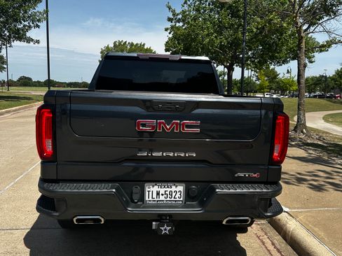 Used 2021 GMC Sierra 1500 AT4 AWD/4WD image 4