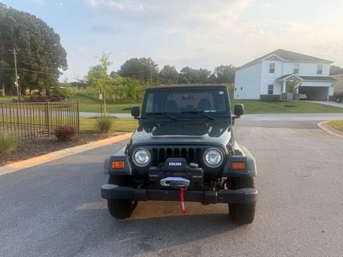 Used 2000 Jeep Wrangler SE AWD/4WD image 2