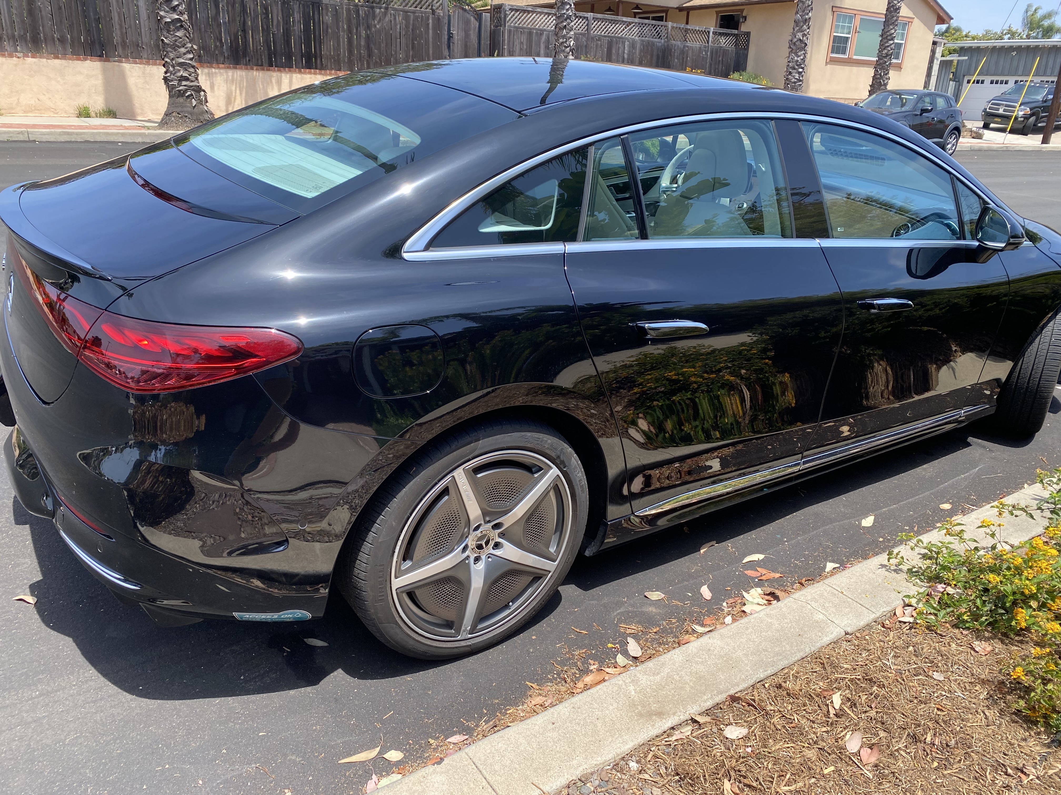 Used 2023 Mercedes-Benz EQE 350+ Sedan image 4