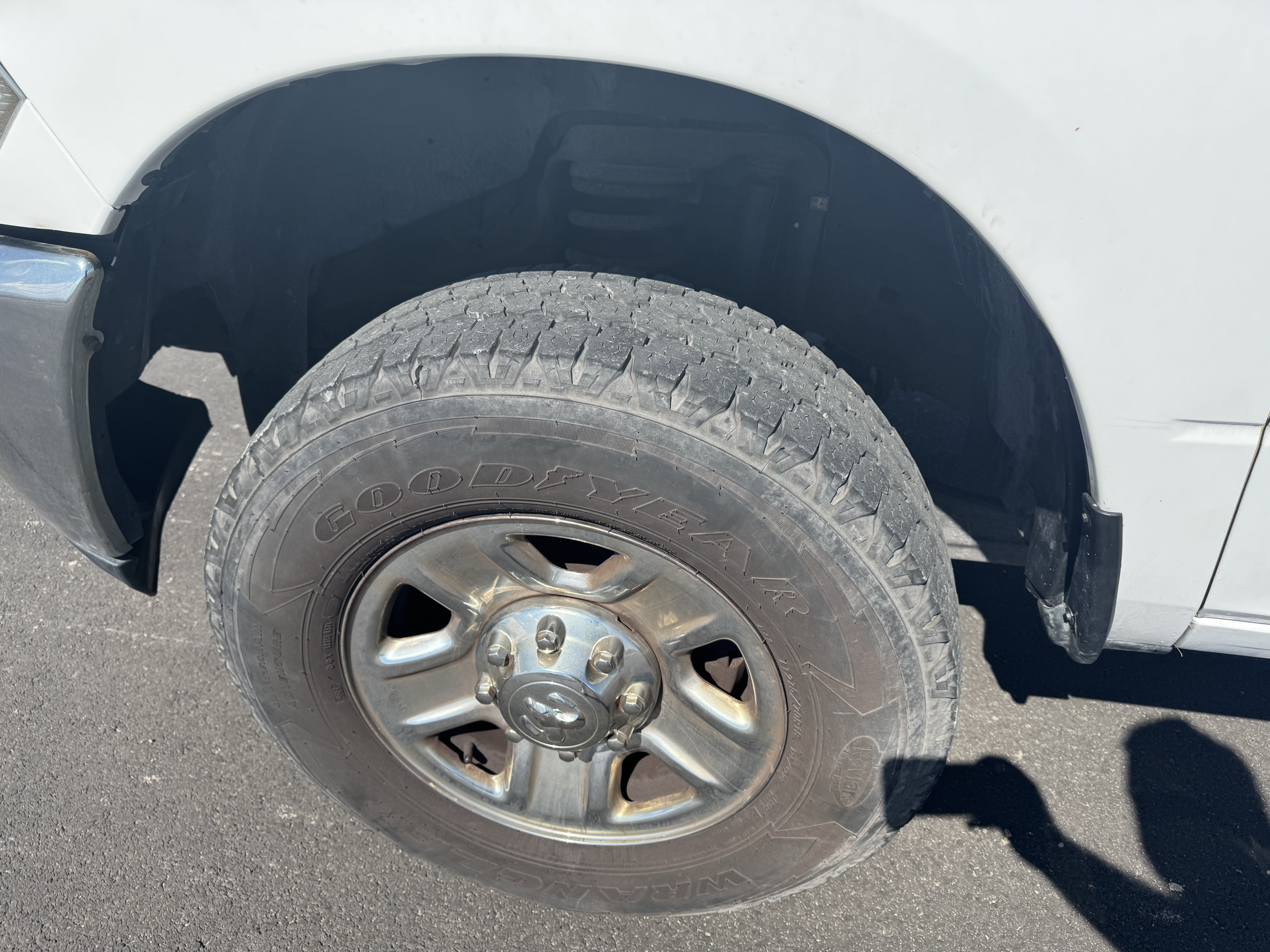 Used 2016 RAM 2500 Tradesman w/ Chrome Appearance Group AWD/4WD image 17