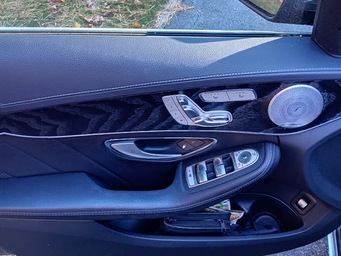 Used 2015 Mercedes-Benz C 400 4MATIC image 7