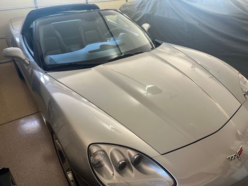 Used 2007 Chevrolet Corvette Coupe image 18