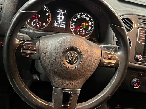 Used 2016 Volkswagen Tiguan R-Line image 17