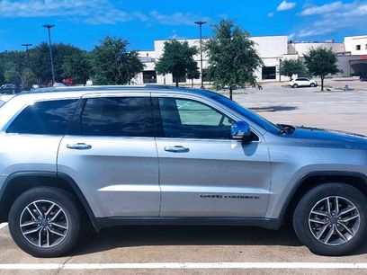 Used 2020 Jeep Grand Cherokee Limited w/ Luxury Group II