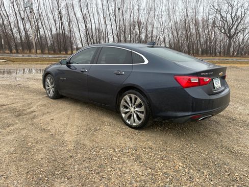 Used 2016 Chevrolet Malibu Premier w/ Driver Confidence Package II image 4