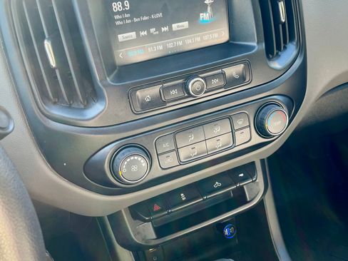 Used 2017 Chevrolet Colorado W/T w/ WT Convenience Package image 14