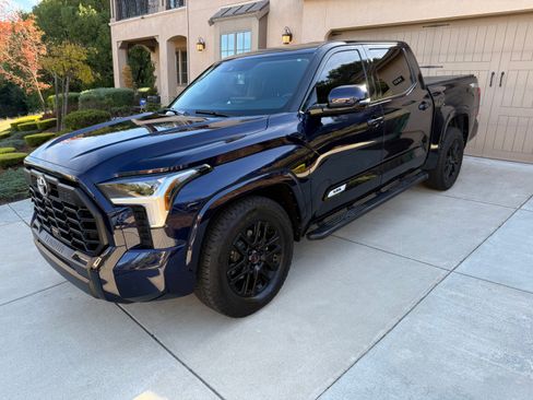 Used 2022 Toyota Tundra SR5 image 5