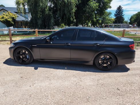 Used 2014 BMW M5 RWD image 6