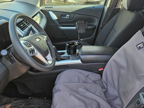 Used 2013 Ford Edge SE image 9