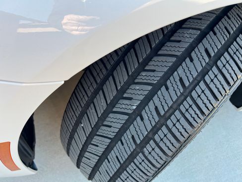 Used 2022 BMW 530i xDrive w/ Convenience Package image 11