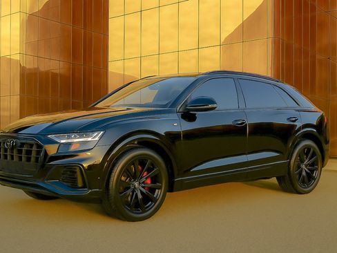 Used 2025 Audi Q8 Premium Plus image 1