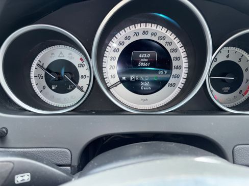 Used 2013 Mercedes-Benz C 250 Sedan image 10
