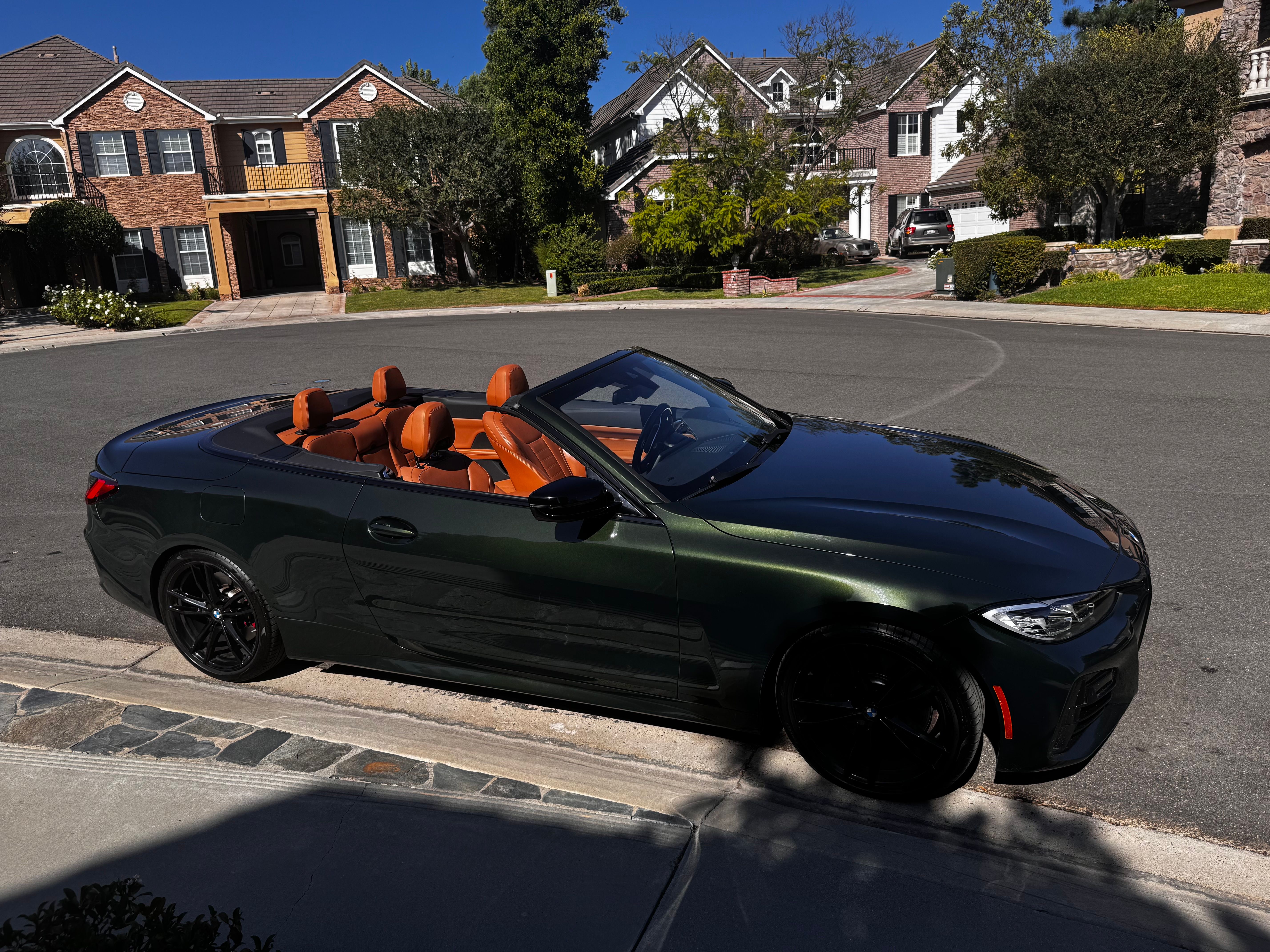 Used 2021 BMW M440i Convertible w/ Premium Package RWD image 1