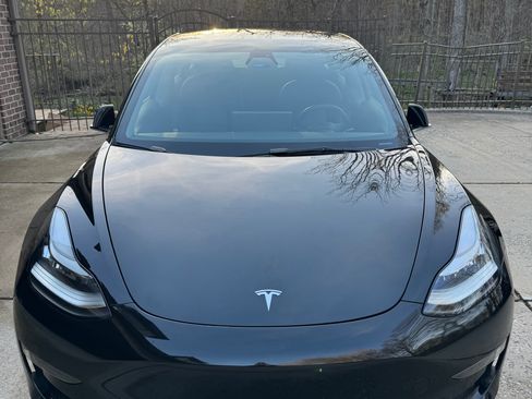 Used 2019 Tesla Model 3 Long Range image 9