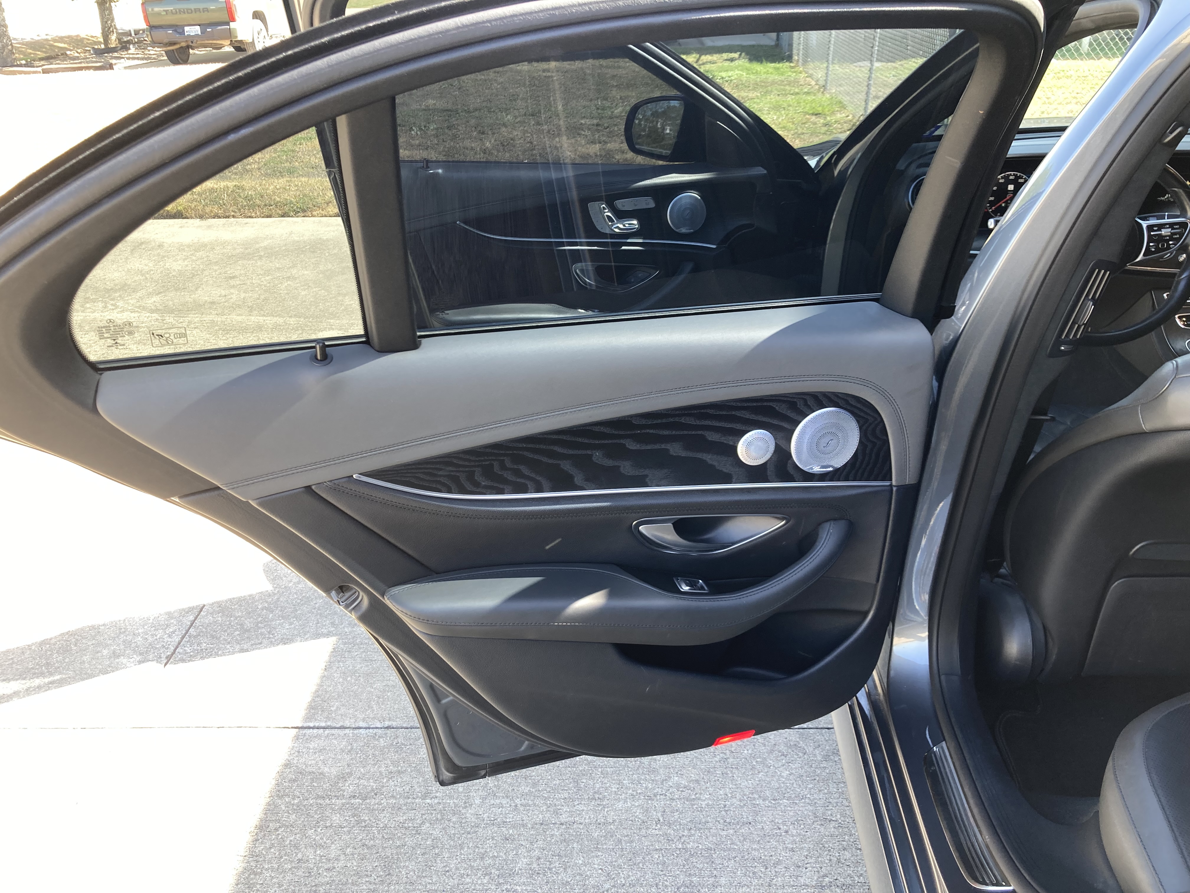 Used 2020 Mercedes-Benz E 350 Sedan image 15