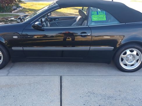 Used 1999 Mercedes-Benz CLK 320 Cabriolet image 4
