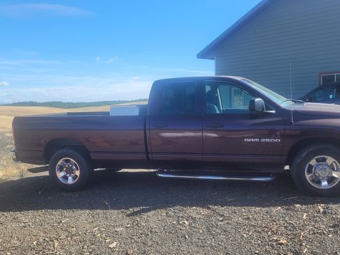 Used 2005 Dodge Ram 2500 Truck SLT w/ Trailer Tow Group image 13