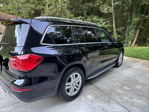 Used 2013 Mercedes-Benz GL 450 4MATIC image 10