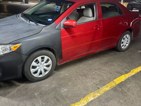 Used 2012 Toyota Corolla L image 11