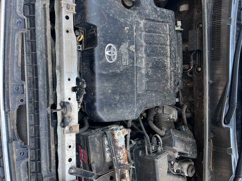 Used 2012 Toyota RAV4 Limited w/ Navigation Value Pkg image 19