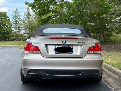Used 2011 BMW 135i Convertible RWD image 9