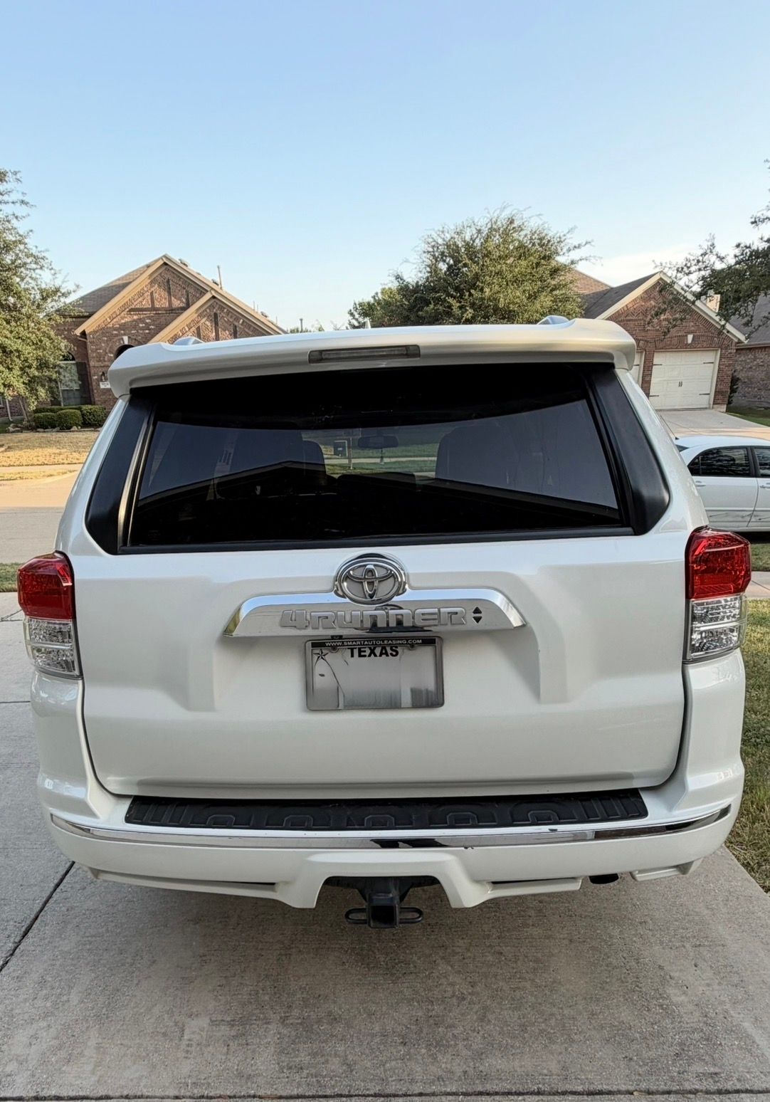 Used 2011 Toyota 4Runner Limited RWD image 2