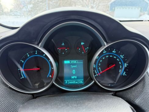 Used 2014 Chevrolet Cruze LT image 10