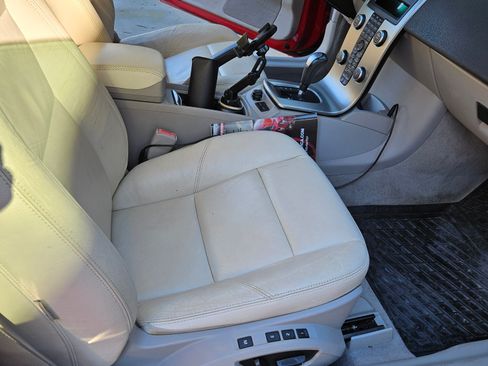 Used 2007 Volvo C70 T5 image 9