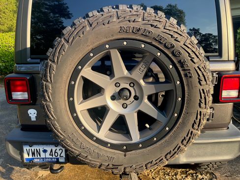 Used 2021 Jeep Wrangler Unlimited Sport image 19