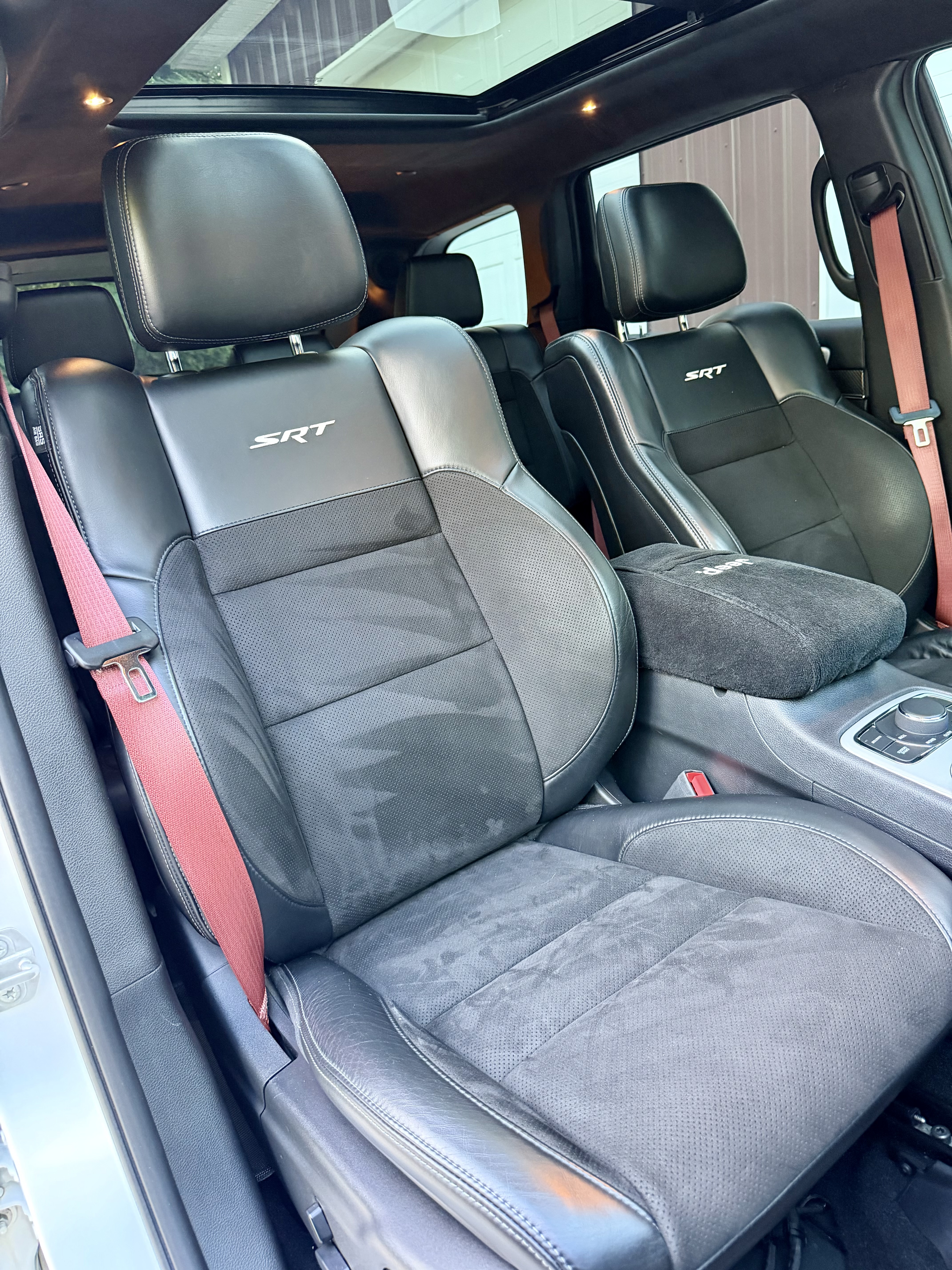 Used 2020 Jeep Grand Cherokee SRT AWD/4WD image 28