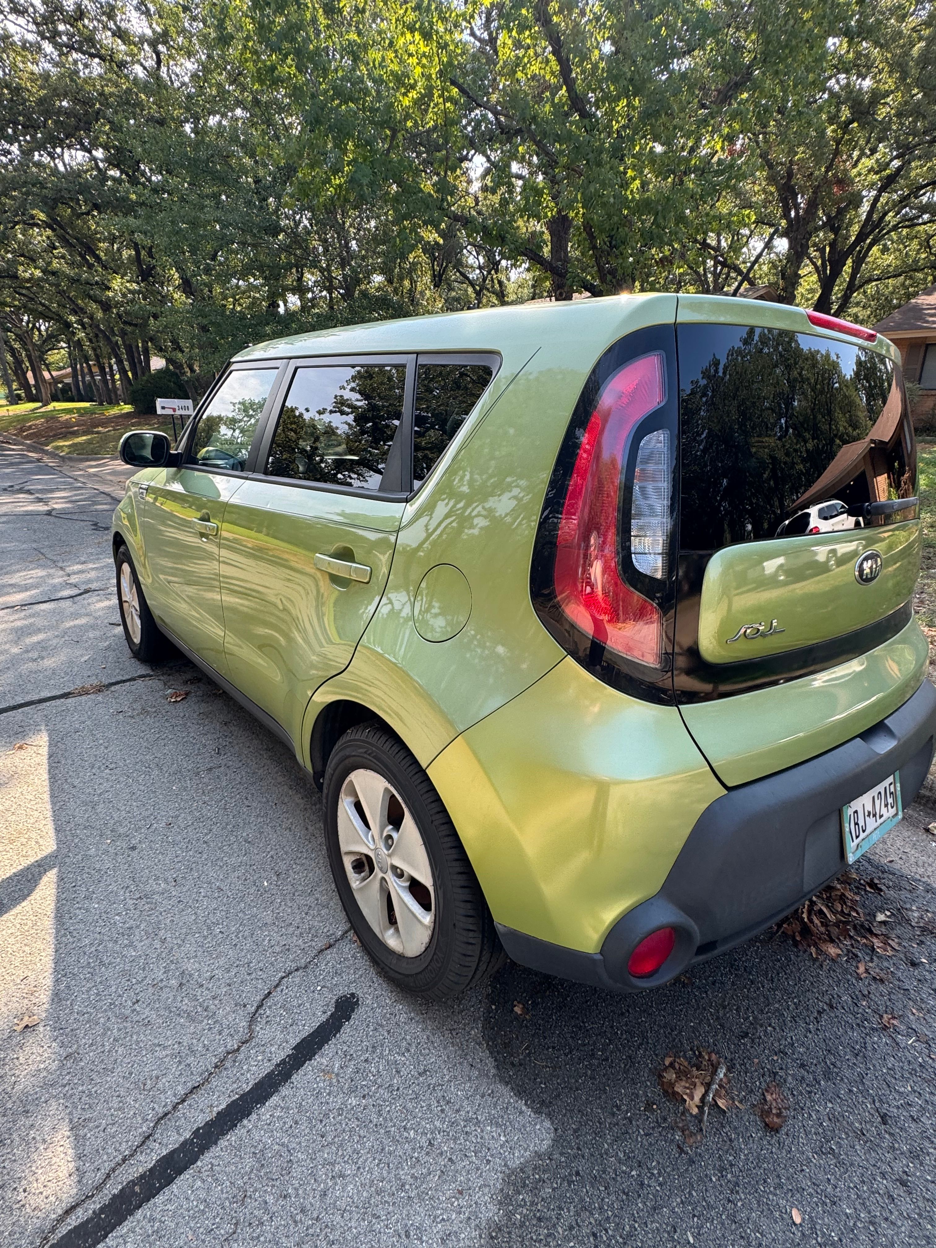 Used 2016 Kia Soul FWD image 10