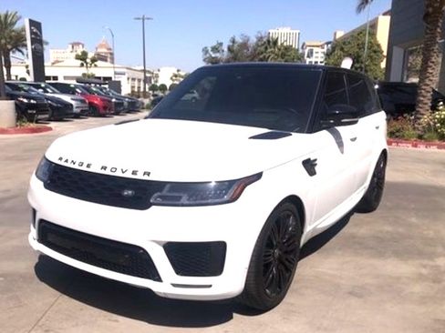 Used 2020 Land Rover Range Rover Sport HSE Dynamic image 1