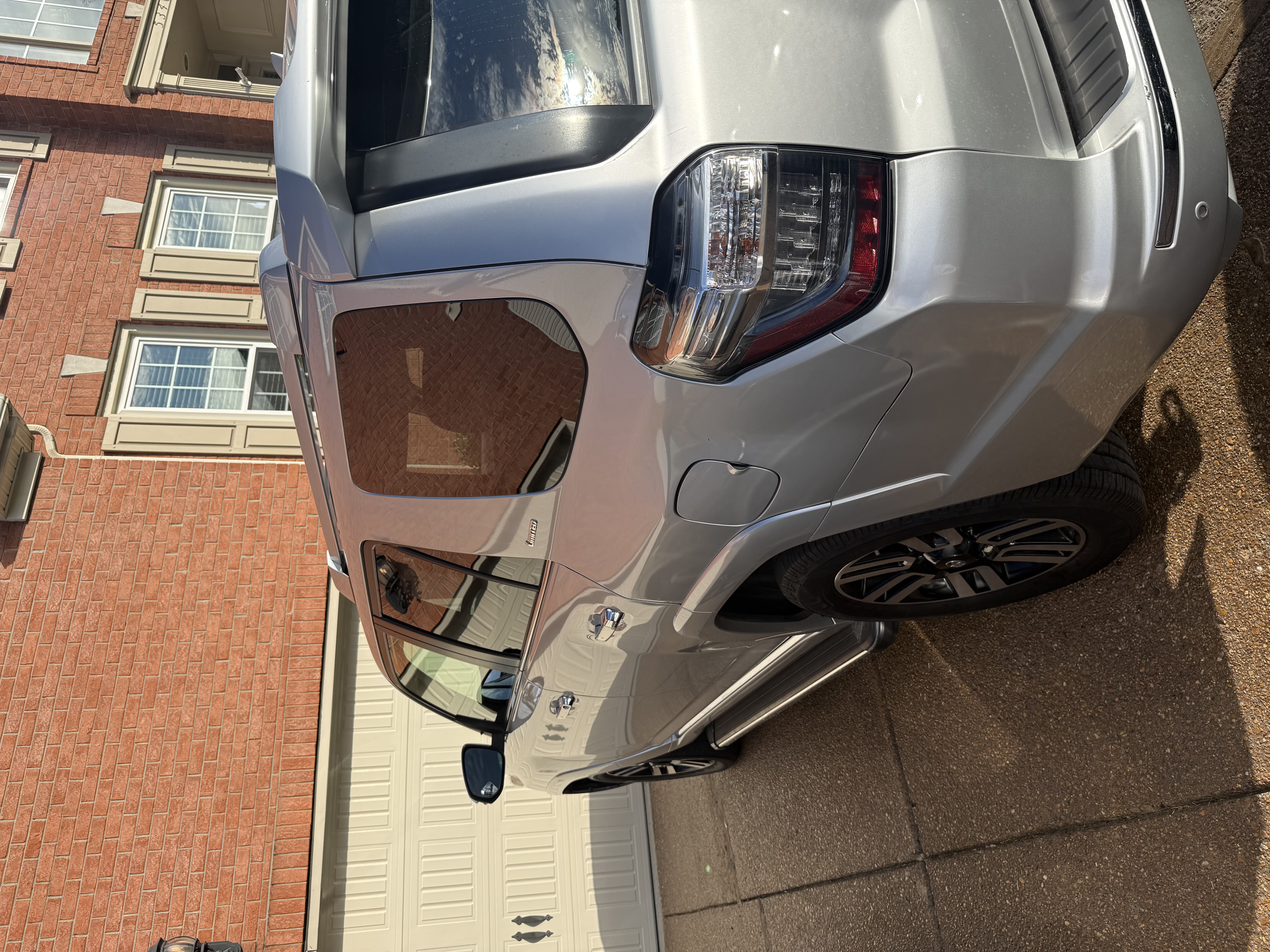 Used 2014 Toyota 4Runner Limited AWD/4WD image 10