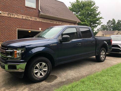 Used 2018 Ford F150 XLT image 2