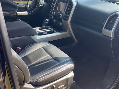 Used 2020 Ford F150 Lariat w/ Equipment Group 502A Luxury image 14