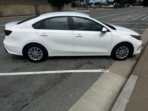 Used 2024 Kia Forte LX image 10