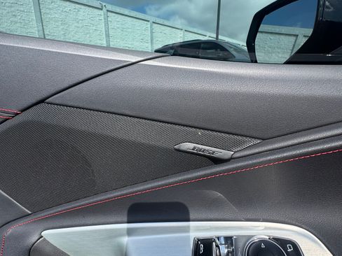 Used 2022 Chevrolet Corvette Stingray Coupe w/ 1LT image 11