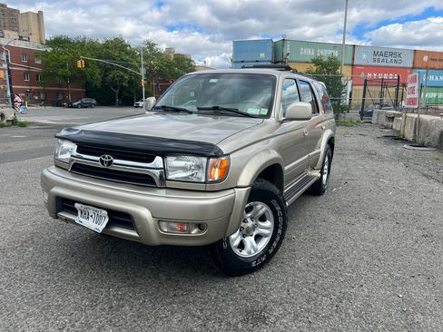 Used 2001 Toyota 4Runner Limited AWD/4WD image 14