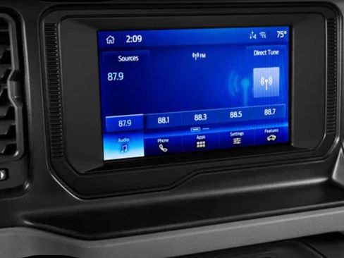 Used 2023 Ford Bronco Black Diamond image 4