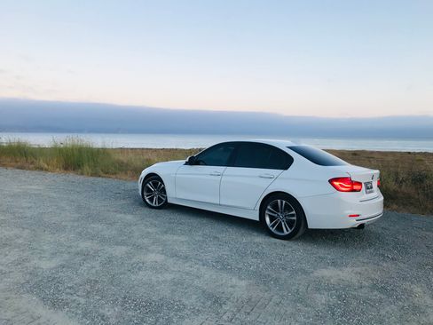 Used 2016 BMW 328i Sedan image 6