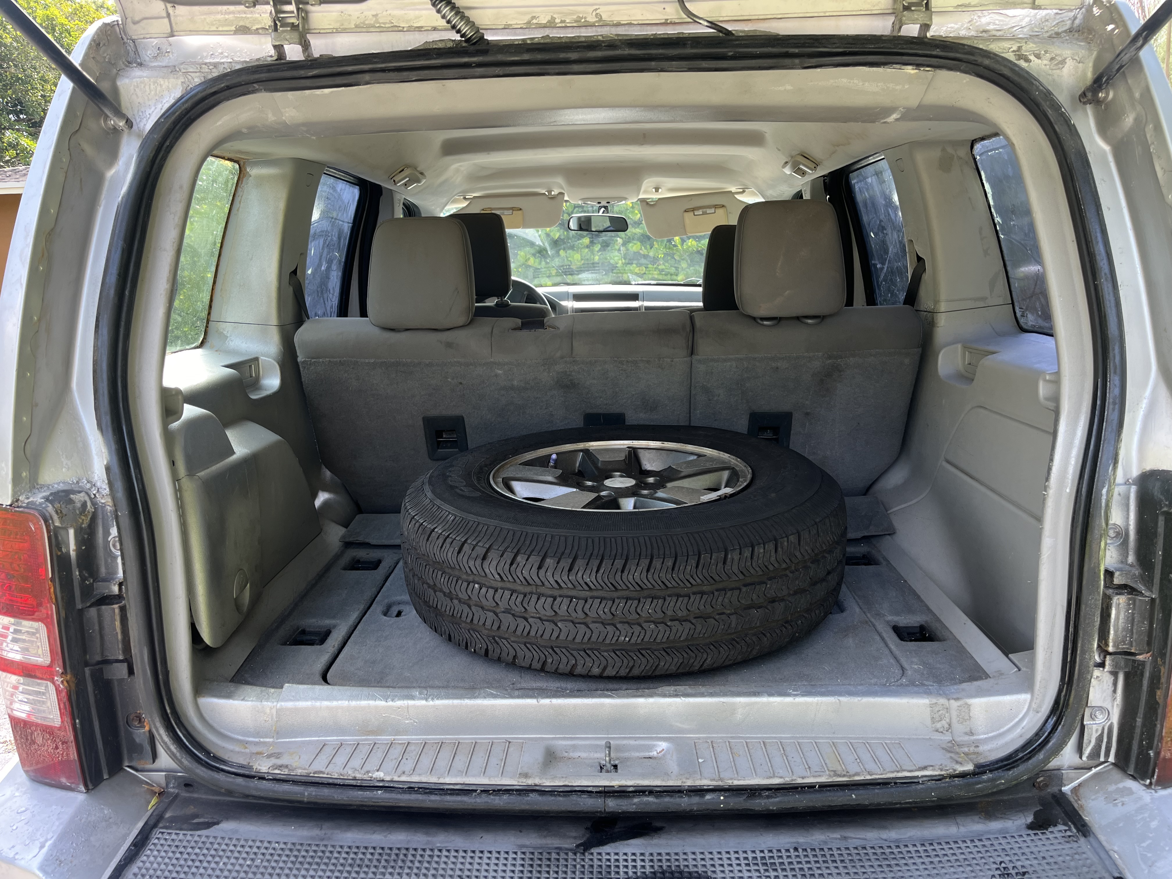 Used 2008 Jeep Liberty Sport RWD image 20
