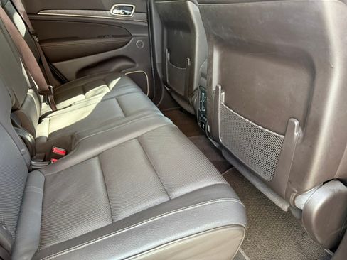 Used 2014 Jeep Grand Cherokee Summit AWD/4WD image 9