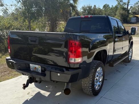 Used 2012 GMC Sierra 2500 SLE w/ Texas Edition image 10