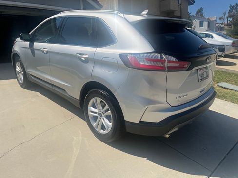 Used 2019 Ford Edge SEL w/ Equipment Group 201A FWD image 5