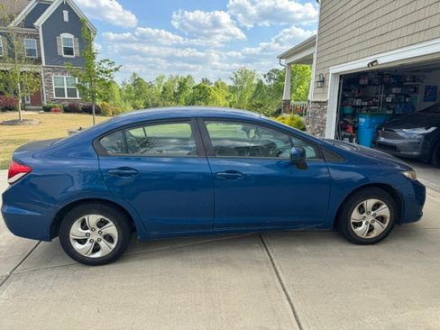 Used 2014 Honda Civic LX image 4